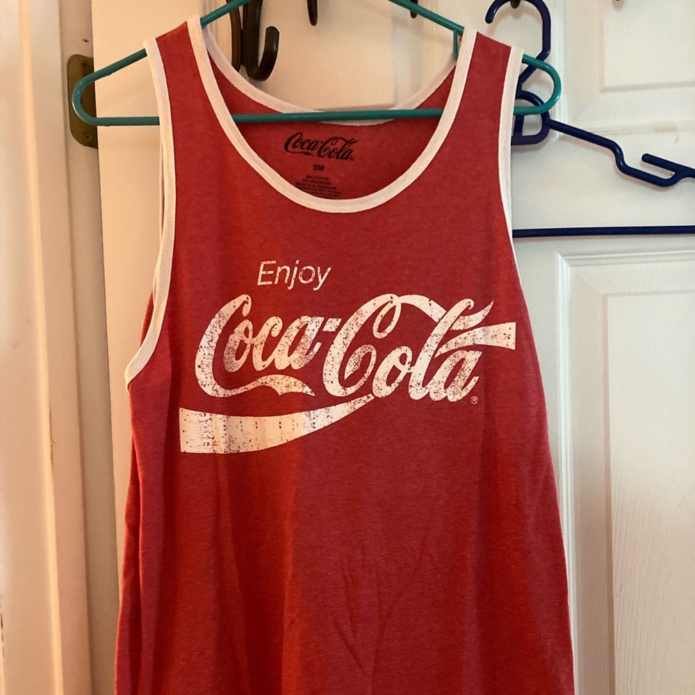 Gently Worn Men’s Coca Cola Graphic Tank Top